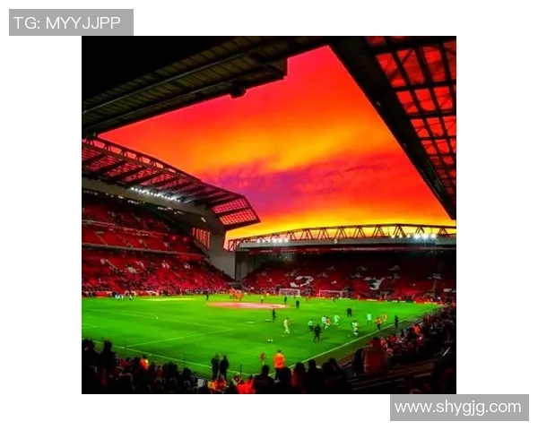 足球星空下的传奇梦：球场与星辰共舞的辉煌时刻